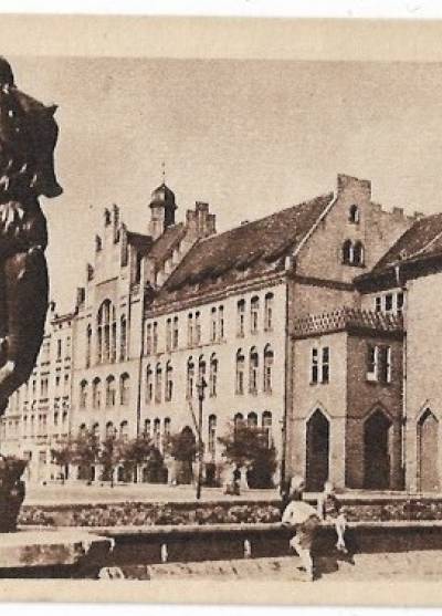 [Gliwice] - Państwowe Liceum (1954)